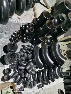 ASME B 16.9 표준에 따른 압력 150-2500급의 철강 파이프 피팅