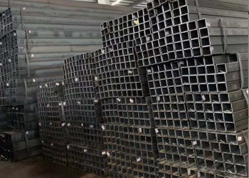 맞춤형 길이 5-400mm 내부 지름과 평평한 끝으로 꿰매지 않는 튜버 스틸 프로필