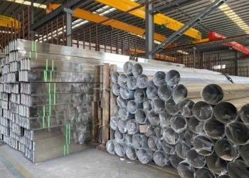 스레드 끝 스테인리스 스틸 파이프 파이프 0.3mm-150mm 두께와 BA/2B/NO.1/NO.3/NO.4 표면 마무리