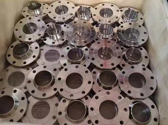 여러 국제 표준을 준수하는 고압 애플리케이션을 위한 고온 내성 철 플랜지
